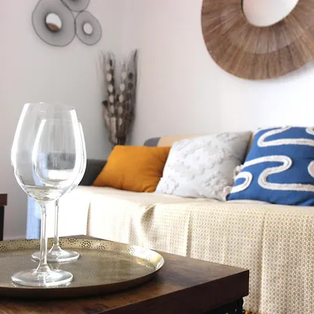 Grande Piscine Dans Hoteliere, Proche Διαμέρισμα *