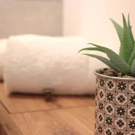 Lägenhet Grande Piscine Dans Hoteliere, Proche *