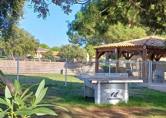 Grande Piscine Dans Résidence Hôtelière, Proche Appartamento *